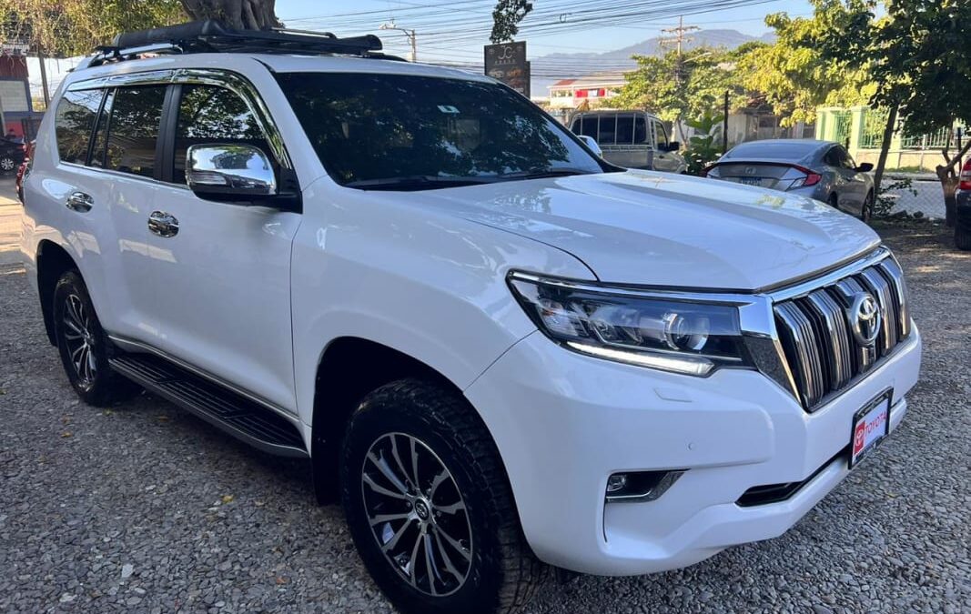 Self Drive Rwanda 4x4