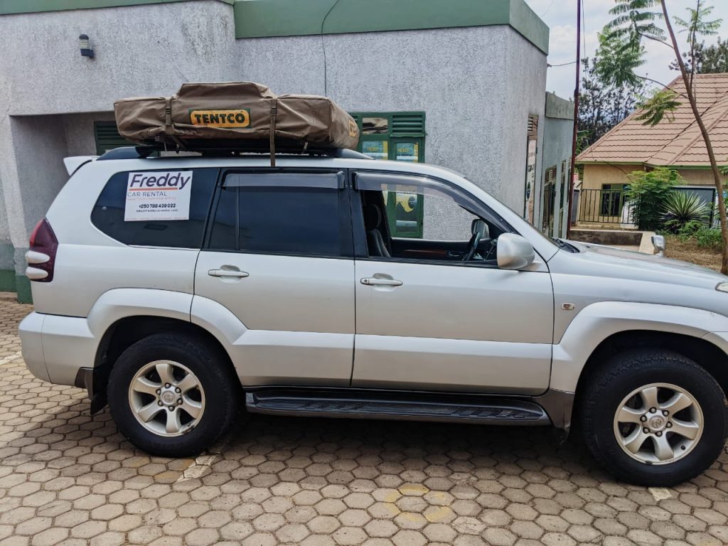 cross board of car hire Rwanda & Uganda & Kenya