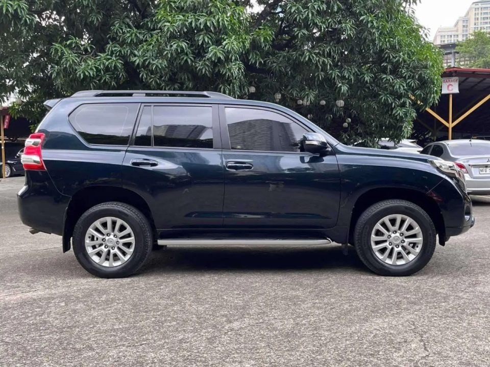 long stay car rental Rwanda, road trip in rwanda from kigali