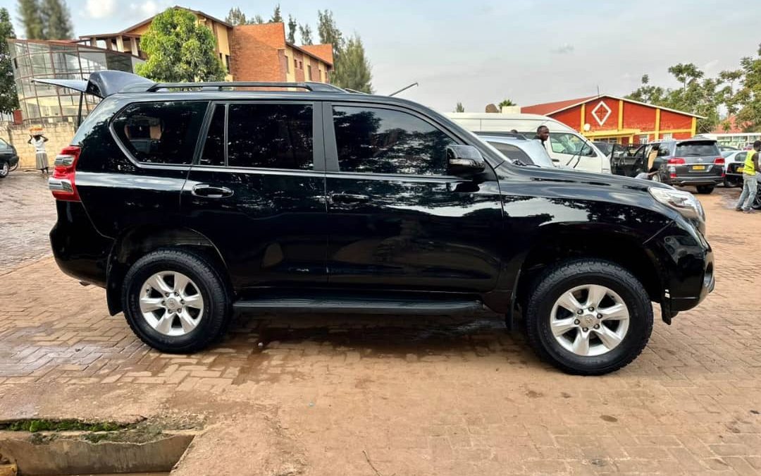 Self Drive Rwanda on Rainy Roads