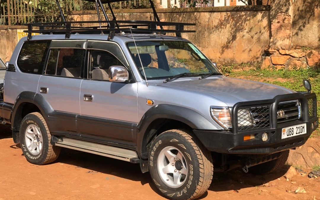 Land Cruiser with Pop Up Roof Rwanda