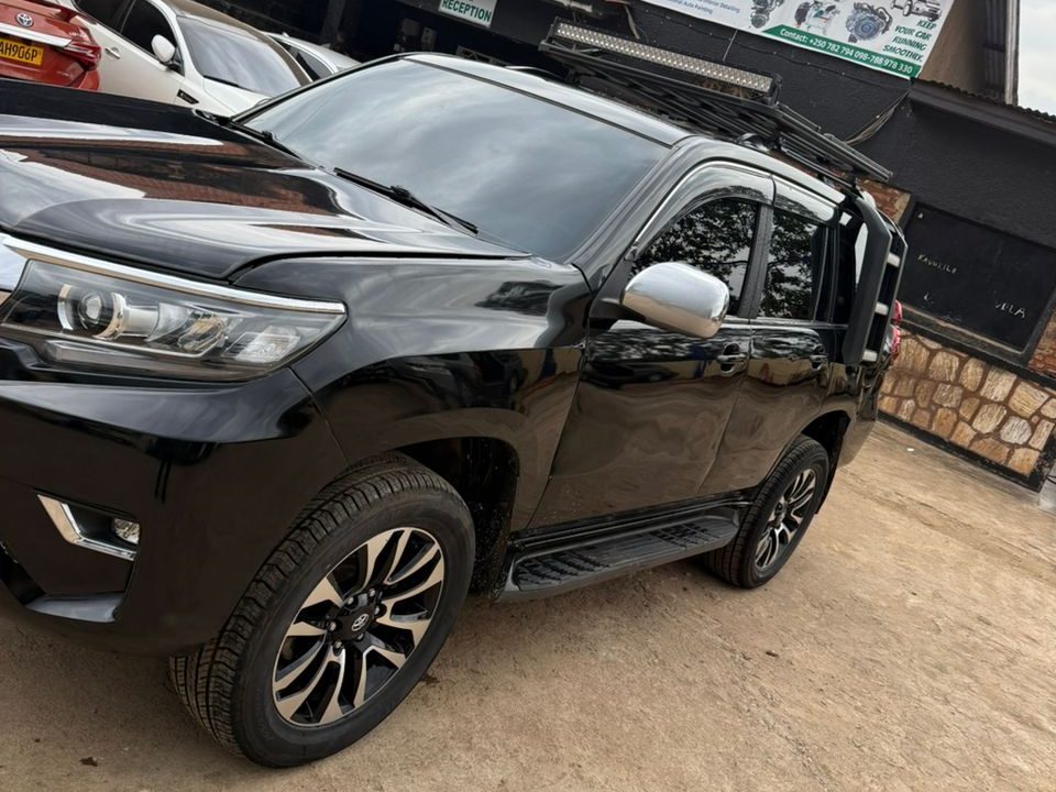 Kigali Car Rental without Driver | Affordable Self-Drive Rwanda