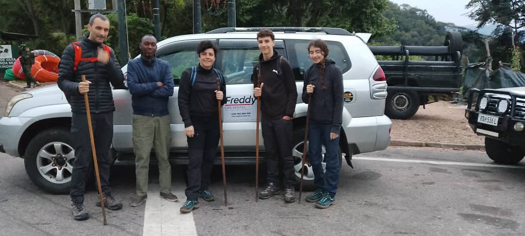 Planning a Kigali to Volcanoes National Park self drive? Discover routes, road conditions, and tips, then book your 4x4 with Freddy Car Rental.