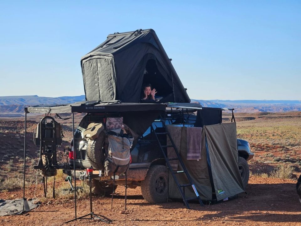 Book a Rwanda car rental with rooftop tent and enjoy the ultimate self-drive safari. Explore Akagera, Nyungwe, Volcanoes National Park, and Lake Kivu with fully equipped 4x4 camping vehicles.