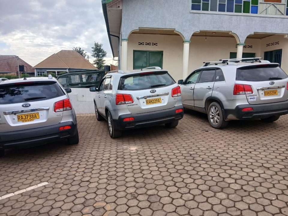 Kigali SUV Rentals: Self-Drive & Chauffeur Options with Freddy Car Rental