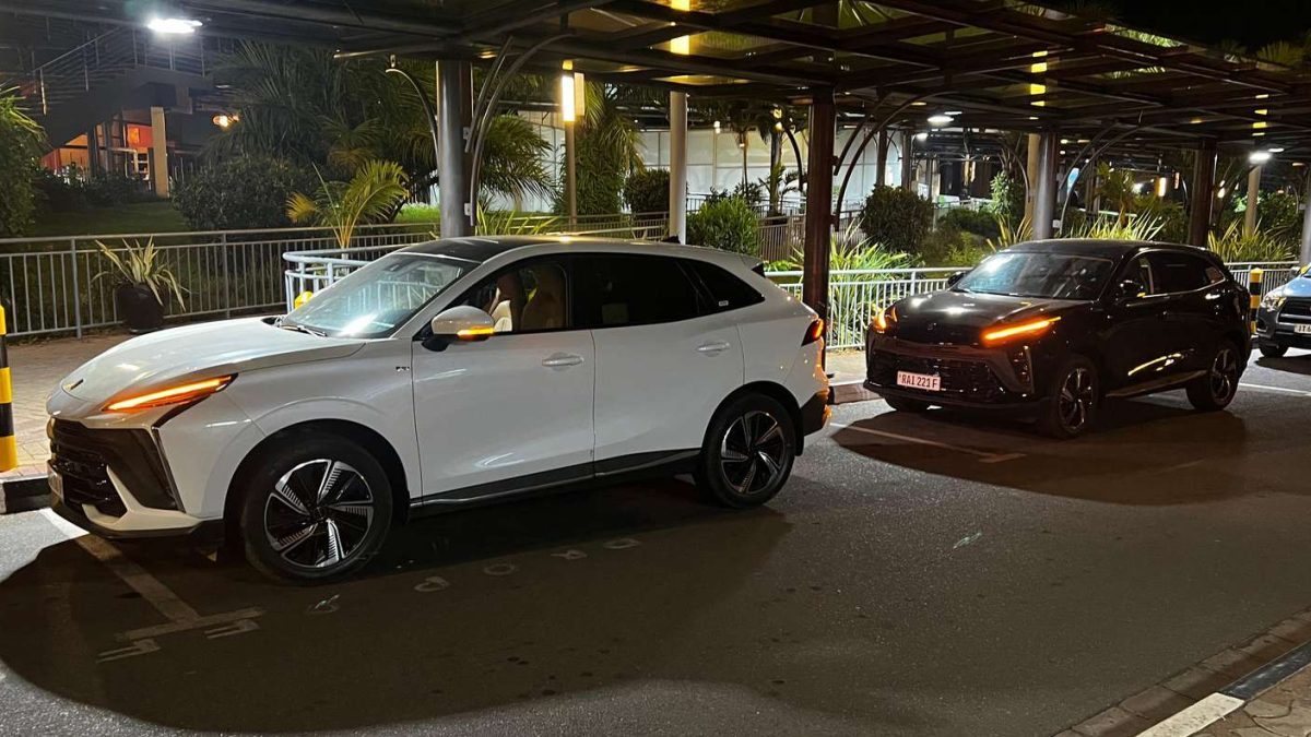 Looking for reliable airport car rental in Rwanda? Freddy Car Rental offers affordable self-drive cars, 4x4 SUVs, luxury vehicles