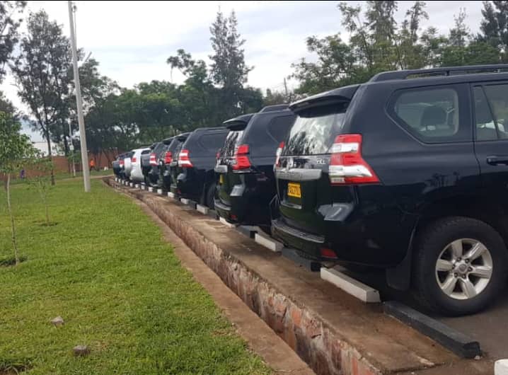 Compare Rwanda car rental prices 2026, from budget cars to 4x4s and Land Cruisers. See what affects rates, what's included and how to book