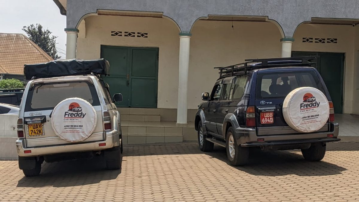 Plan a self-drive Rwanda to Uganda trip with route ideas, border crossings, documents, 4x4 options and cross-border car rental advice.
