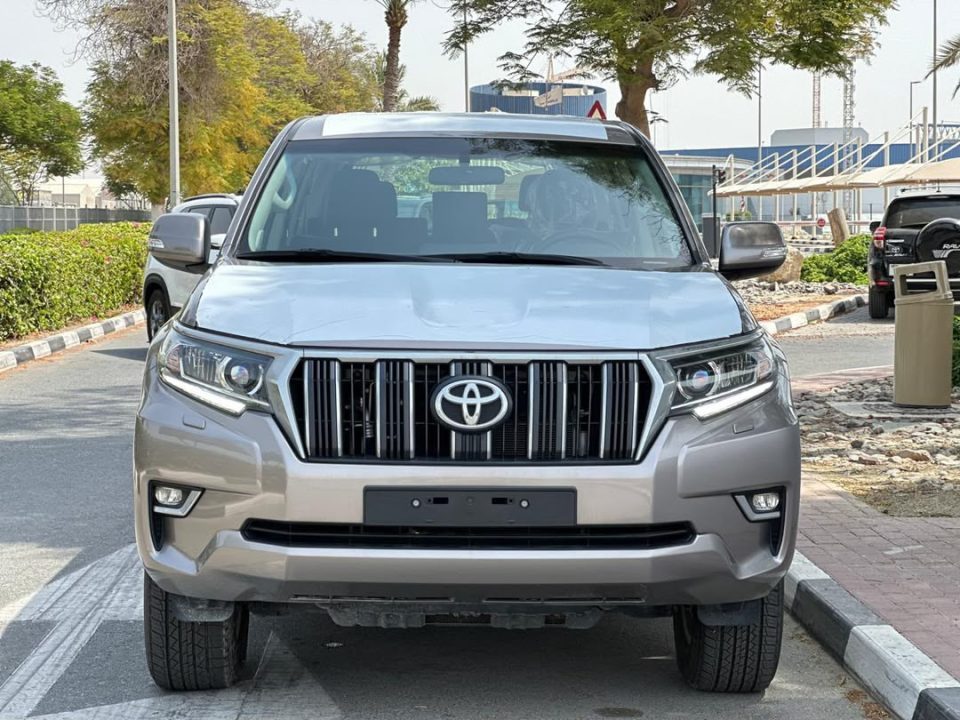 Rent a car to Nyungwe National Park Rwanda