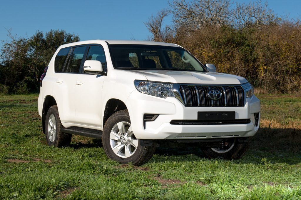4x4 rental car with insurance in Rwanda