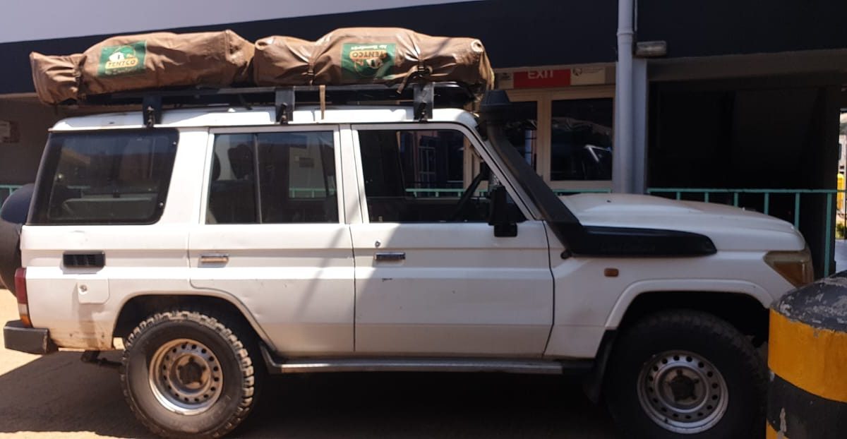 Hire Prado with rooftop tent in Rwanda