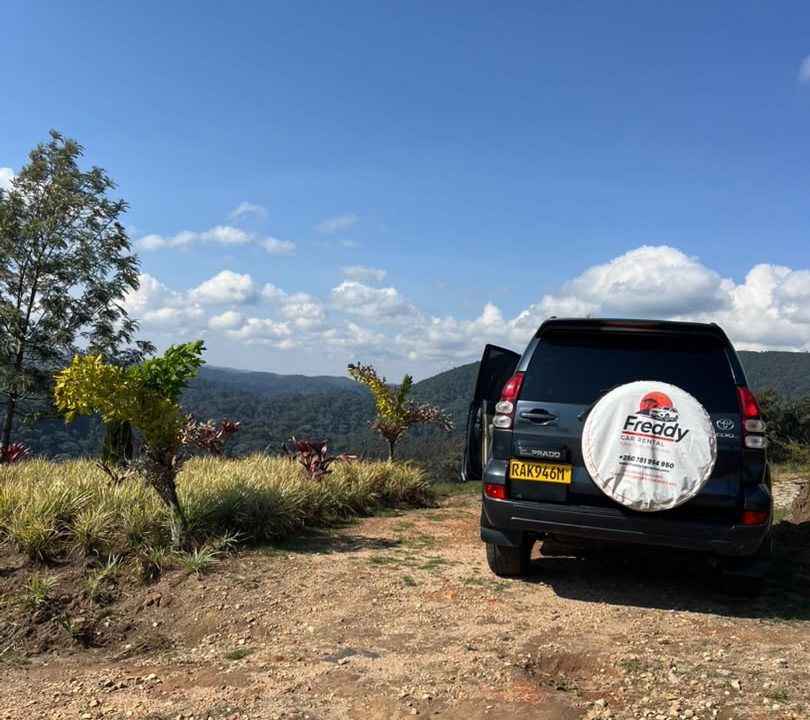 Toyota Land Cruiser 4x4 rental in Rwanda for safari travel